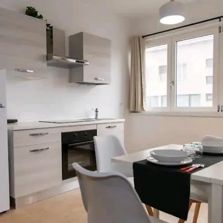 Bilo Amedeo 11 Apartament *